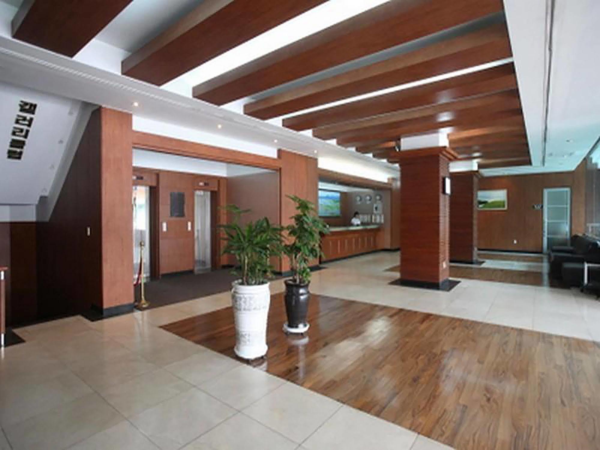 Suncheon Royal Tourist Hotel Zewnętrze zdjęcie